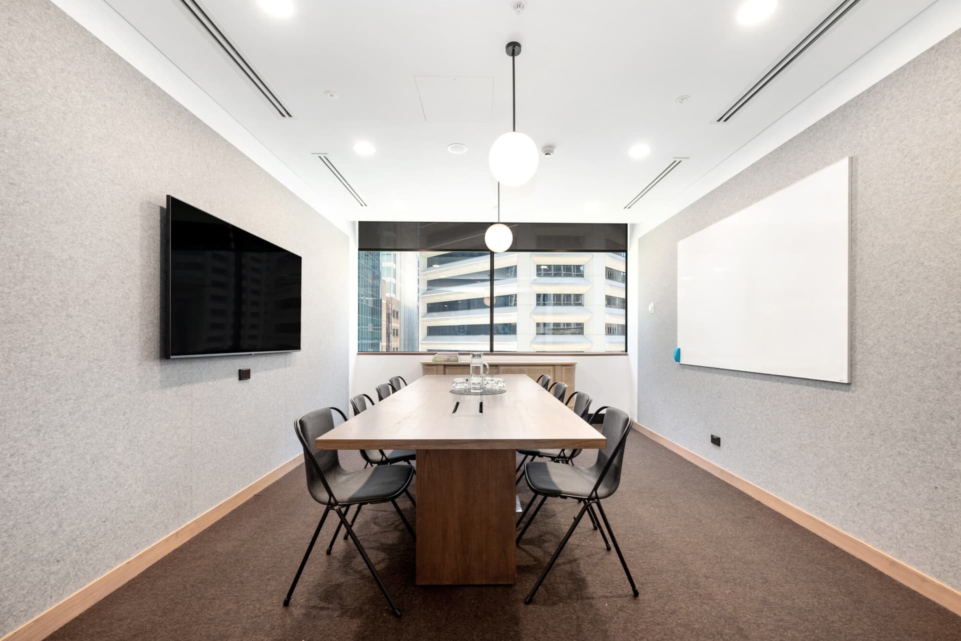 8 person meeting room with conferencing at Workspace365 Brisbane